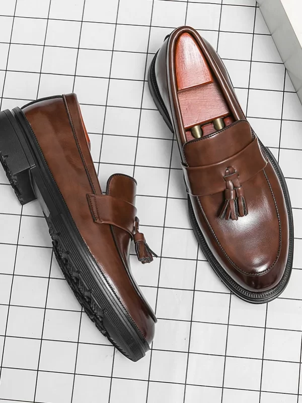 Mocassins elegantes de fundo grosso apontado para homens, mocassins de direção, slip-on, borla, sapatos de casamento, casual, social, confortável - Image 6