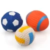 Squeaky Natural látex bola de futebol, bola Bouncy macia para cães pequenos e grandes, brinquedo mastigar interativo, Pet Shop